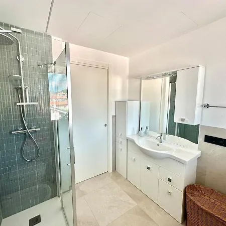 Attico In Centro Citta Con Terrazza E Parcheggio Privato *