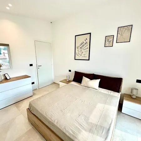 Attico In Centro Citta Con Terrazza E Parcheggio Privato *