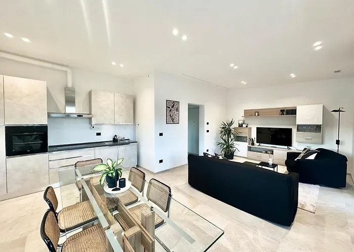 Attico In Centro Citta Con Terrazza E Parcheggio Privato Apartment *